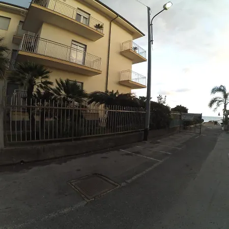 Scarone * 디아노마리나